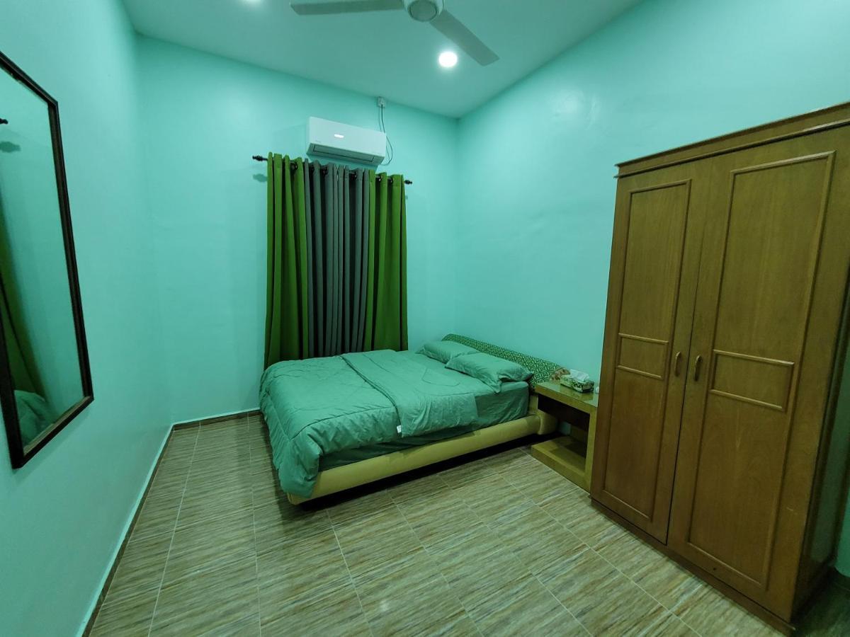 Nipah Homestay Kuala Besut Екстериор снимка